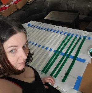 Meet your Posher, Leslie